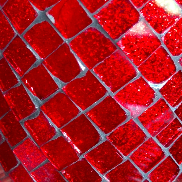 Meet your Posher, Nichole - Picture 1 of 1